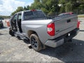 2016 Toyota Tundra — photo 3 of 20 | VIN 5TFUY5F14GX512448