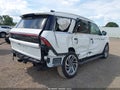 2025 Lincoln Navigator — photo 4 of 16 | VIN 5LMJJ2LG3SEL05318