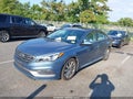 2017 Hyundai Sonata — photo 2 of 16 | VIN 5NPE34AF0HH553818