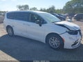 2024 Chrysler Pacifica — photo 1 of 16 | VIN 2C4RC1BGXRR125041