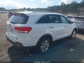 2017 Kia Sorento — photo 4 of 16 | VIN 5XYPGDA36HG264520