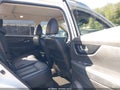 2017 Nissan Rogue — photo 8 of 16 | VIN JN8AT2MV7HW021860