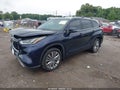 2021 Toyota Highlander Hybrid — photo 2 of 17 | VIN 5TDEBRCH8MS020425