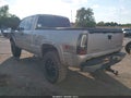 2005 Chevrolet Silverado 1500 — photo 3 of 11 | VIN 2GCEK19B451282715