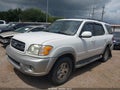2003 Toyota Sequoia — photo 2 of 12 | VIN 5TDZT34A53S138492