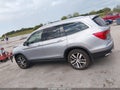 2017 Honda Pilot — photo 15 of 17 | VIN 5FNYF6H02HB075112