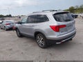 2017 Honda Pilot — photo 3 of 17 | VIN 5FNYF6H02HB075112