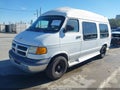 2002 Dodge Ram Van — photo 2 of 11 | VIN 2B6HB11Y52K143362