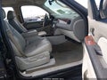 2013 Chevrolet Suburban 1500 — photo 5 of 16 | VIN 1GNSCJE08DR256281