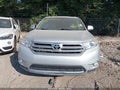 2011 Toyota Highlander — photo 12 of 16 | VIN 5TDBK3EH7BS058559