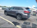 2019 Toyota Highlander — photo 3 of 17 | VIN 5TDZARFH8KS059822