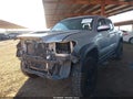 2018 Toyota Tacoma — photo 2 of 17 | VIN 3TMAZ5CN6JM062404