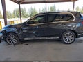 2022 BMW X7 — photo 13 of 15 | VIN 5UXCW2C04N9K49518