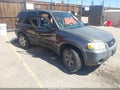 2005 Ford Escape — photo 1 of 15 | VIN 1FMYU93105KA07831