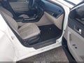 2016 Hyundai Sonata — photo 5 of 16 | VIN 5NPE24AFXGH387597