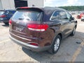 2016 Kia Sorento — photo 4 of 16 | VIN 5XYPG4A55GG012709