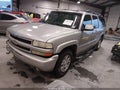 2005 Chevrolet Suburban 1500 — photo 2 of 16 | VIN 3GNEC16Z95G237119
