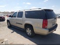 2007 GMC Yukon XL — photo 3 of 12 | VIN 1GKFC16007R184378