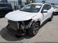 2024 Chevrolet Trax — photo 2 of 17 | VIN KL77LHE26RC073168