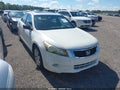 2010 Honda Accord — photo 1 of 11 | VIN 5KBCP3F80AB005274