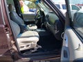 2004 Jeep Liberty — photo 5 of 16 | VIN 1J8GL58K44W231441