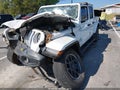 2022 Jeep Gladiator — photo 18 of 19 | VIN 1C6HJTFG0NL164531