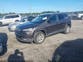2014 Jeep Cherokee — photo 2 of 11 | VIN 1C4PJMCB9EW140827