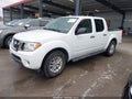 2015 Nissan Frontier — photo 2 of 17 | VIN 1N6AD0ER4FN744502