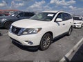 2015 Nissan Pathfinder — photo 2 of 10 | VIN 5N1AR2MM2FC700429