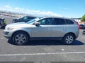 2012 Volvo XC60 — photo 15 of 17 | VIN YV4940DLXC2290611