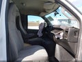 2017 Chevrolet Express 2500 — photo 5 of 15 | VIN 1GB0GRFG7H1101079