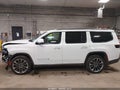 2022 Jeep Wagoneer — photo 15 of 17 | VIN 1C4SJVDT1NS216765