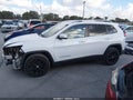 2017 Jeep Cherokee — photo 15 of 17 | VIN 1C4PJLCB0HW640504