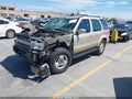 1998 Infiniti QX4 — photo 2 of 16 | VIN JNRAR05Y3WW023674