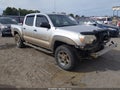 2013 Toyota Tacoma — photo 1 of 17 | VIN 3TMLU4EN5DM133496