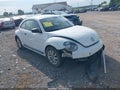 2015 Volkswagen Beetle — photo 1 of 16 | VIN 3VWF17AT7FM604253