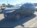 2019 Toyota Highlander — photo 2 of 16 | VIN 5TDJZRFH3KS626993
