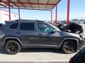 2020 Jeep Cherokee — photo 13 of 16 | VIN 1C4PJLLB5LD619314