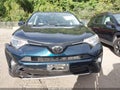 2018 Toyota RAV4 — photo 12 of 16 | VIN JTMRFREV8JJ252105