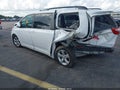 2015 Toyota Sienna — photo 3 of 15 | VIN 5TDKK3DC4FS604133