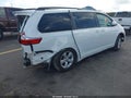 2015 Toyota Sienna — photo 4 of 15 | VIN 5TDKK3DC4FS604133