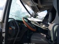 2025 Volvo VNL — photo 5 of 12 | VIN 4V4NC9EJ6SN673047