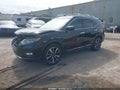 2017 Nissan Rogue — photo 2 of 16 | VIN 5N1AT2MVXHC740433