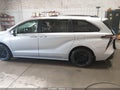 2025 Toyota Sienna — photo 14 of 17 | VIN 5TDKSKFC9SS187061