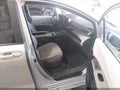 2025 Toyota Sienna — photo 5 of 17 | VIN 5TDKSKFC9SS187061