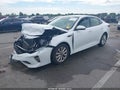 2018 Kia Optima — photo 2 of 15 | VIN 5XXGT4L31JG246235