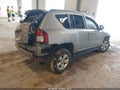 2017 Jeep Compass — photo 4 of 16 | VIN 1C4NJCEA7HD213151