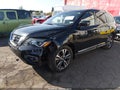 2018 Nissan Pathfinder — photo 2 of 16 | VIN 5N1DR2MM6JC644758