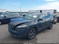 2016 Jeep Cherokee — photo 2 of 16 | VIN 1C4PJLCB1GW256634
