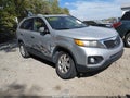 2011 Kia Sorento — photo 1 of 16 | VIN 5XYKT3A10BG099134